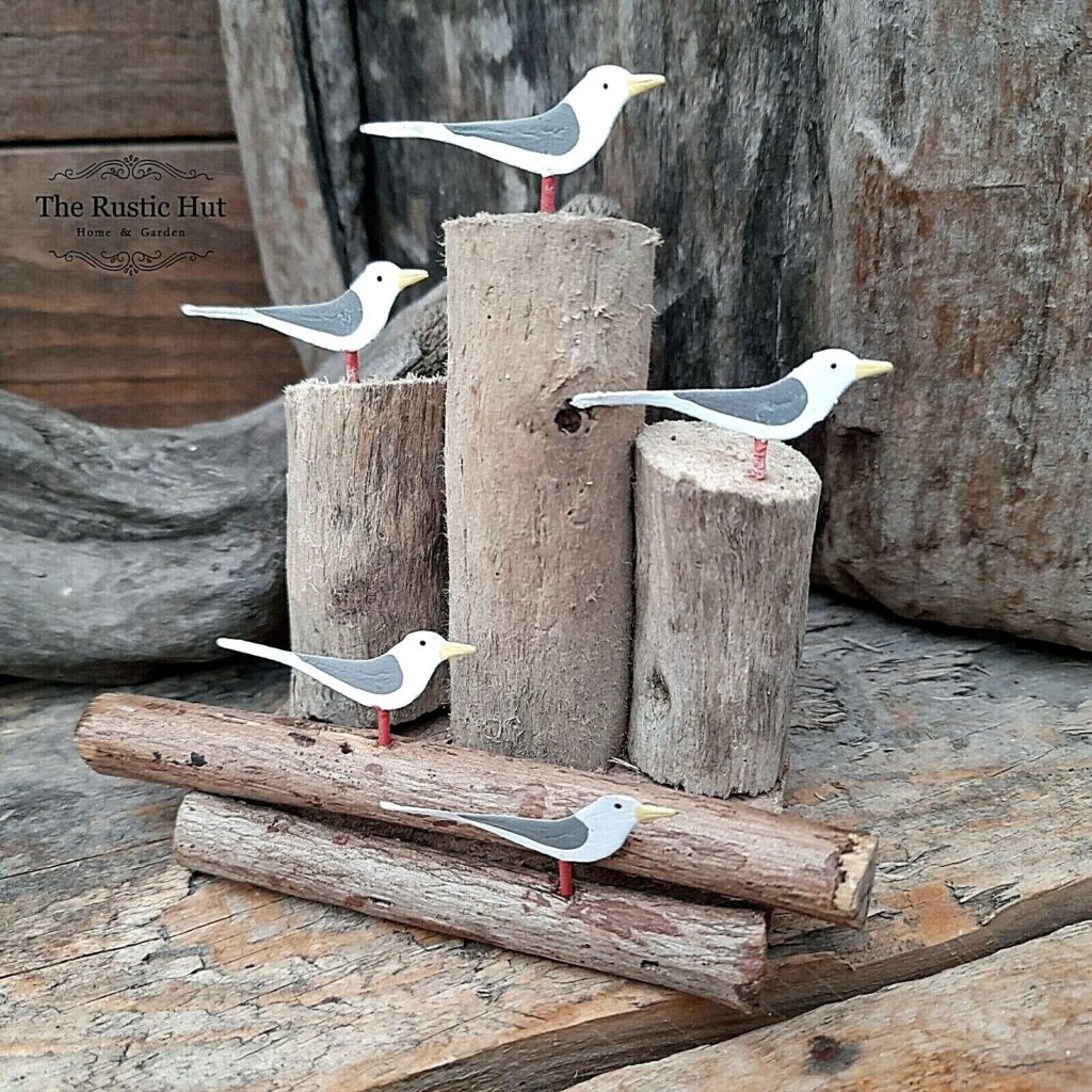 2. Seagulls on Lookout Small Nautical Driftwood Ornament Decoration