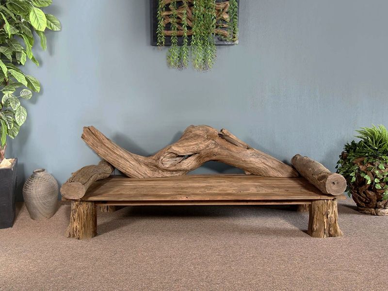 The Benefits of Choosing a Driftwood Bench