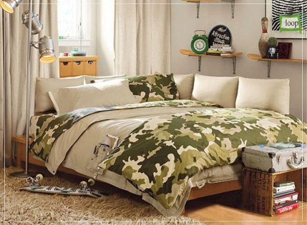 Choosing Your Color Palette for a Vintage Military Themed Bedroom
